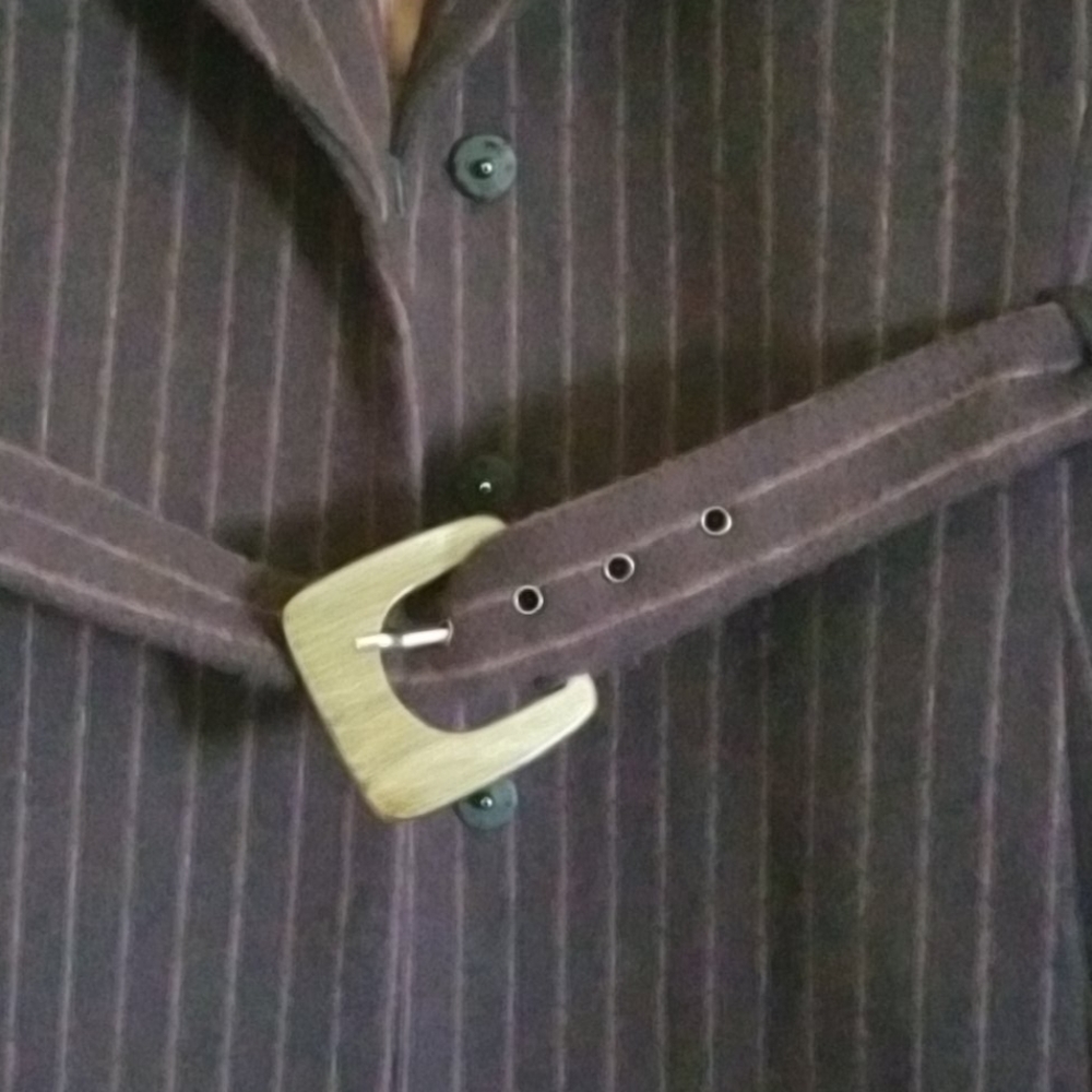Ladies coat - Picture 3 of 4